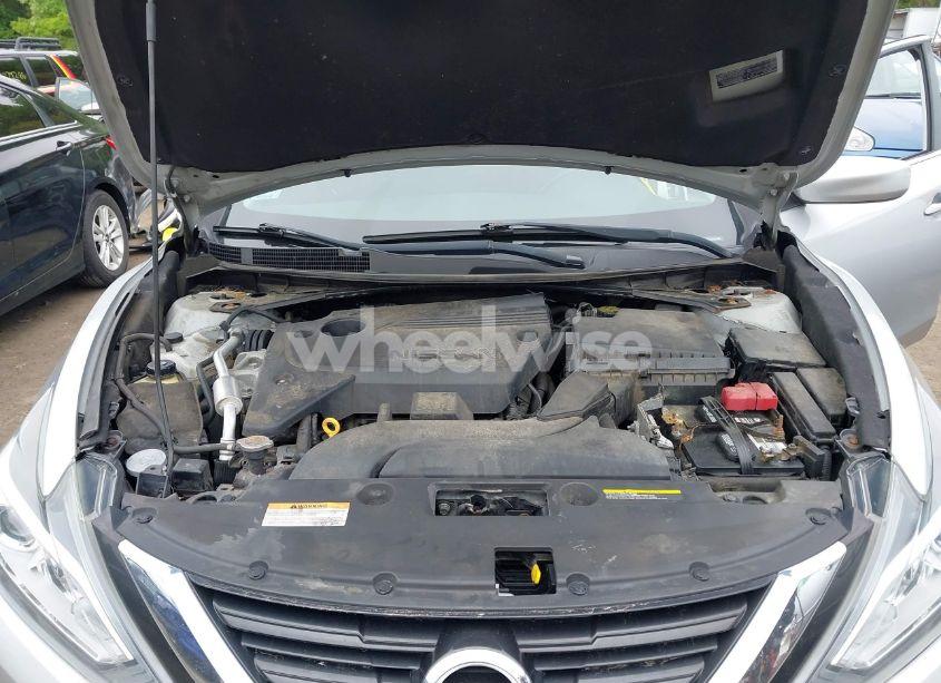 Photo 10 of 2017 Nissan Altima 2.5 SV (VIN 1N4AL3AP1HC236200)