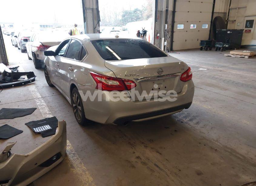 Photo 3 of 2017 Nissan Altima 2.5 SV (VIN 1N4AL3AP1HC239355)