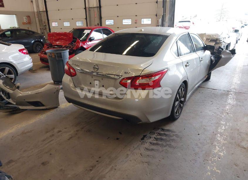 Photo 4 of 2017 Nissan Altima 2.5 SV (VIN 1N4AL3AP1HC239355)