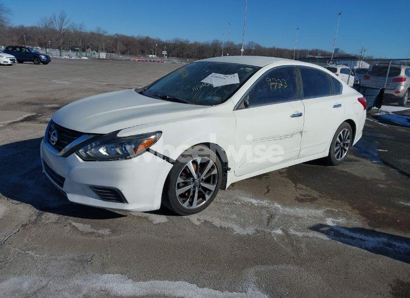 Photo 2 of 2017 Nissan Altima 2.5 S (VIN 1N4AL3AP1HC241011)