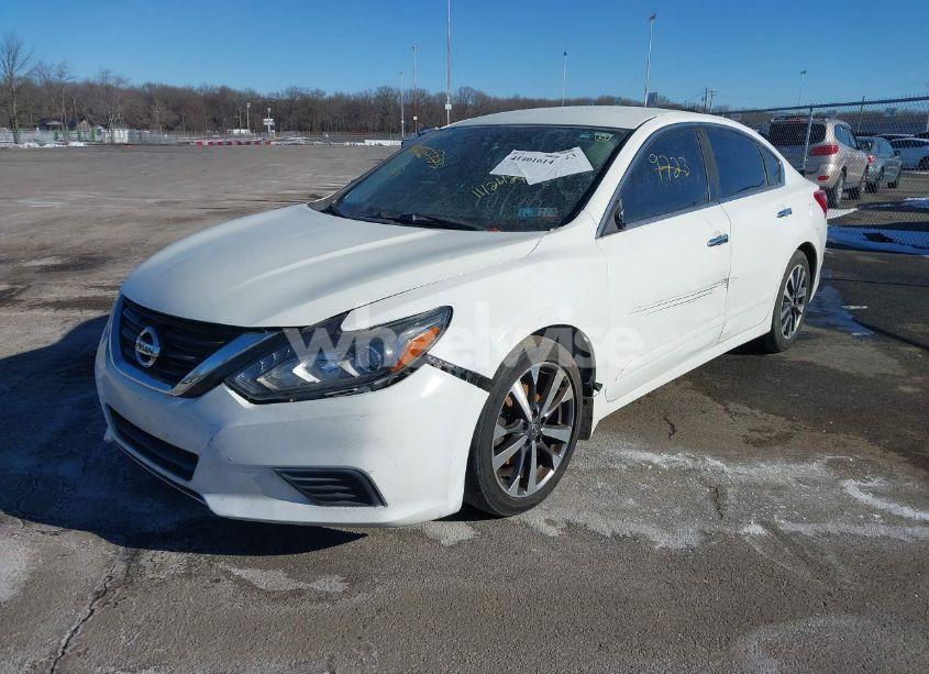 Photo 6 of 2017 Nissan Altima 2.5 S (VIN 1N4AL3AP1HC241011)