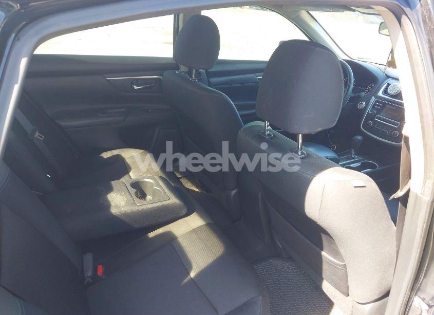 Photo 8 of 2017 Nissan Altima 2.5 SR (VIN 1N4AL3AP1HC242627)