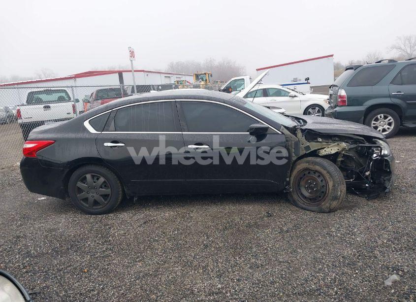 Photo 14 of 2017 Nissan Altima 2.5 S (VIN 1N4AL3AP1HC244569)