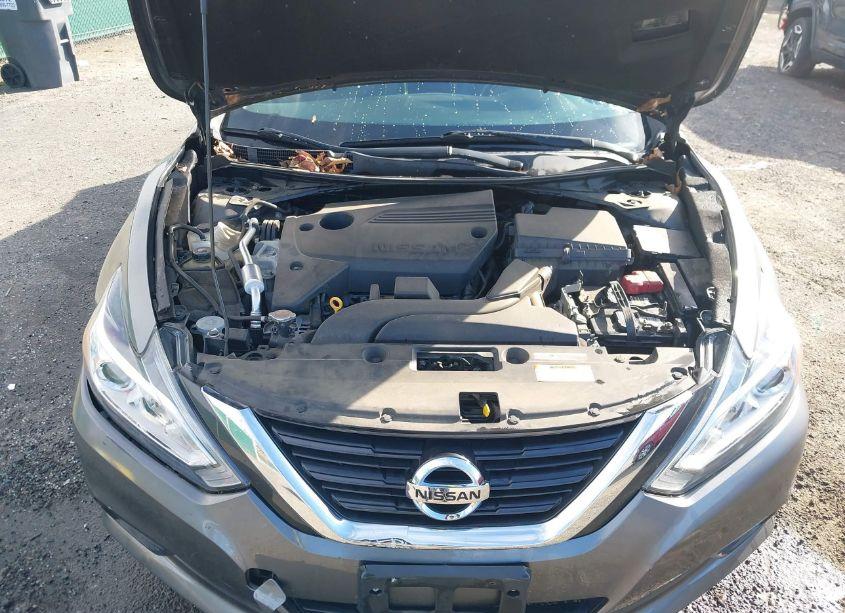 Photo 10 of 2017 Nissan Altima 2.5 SV (VIN 1N4AL3AP1HC251926)