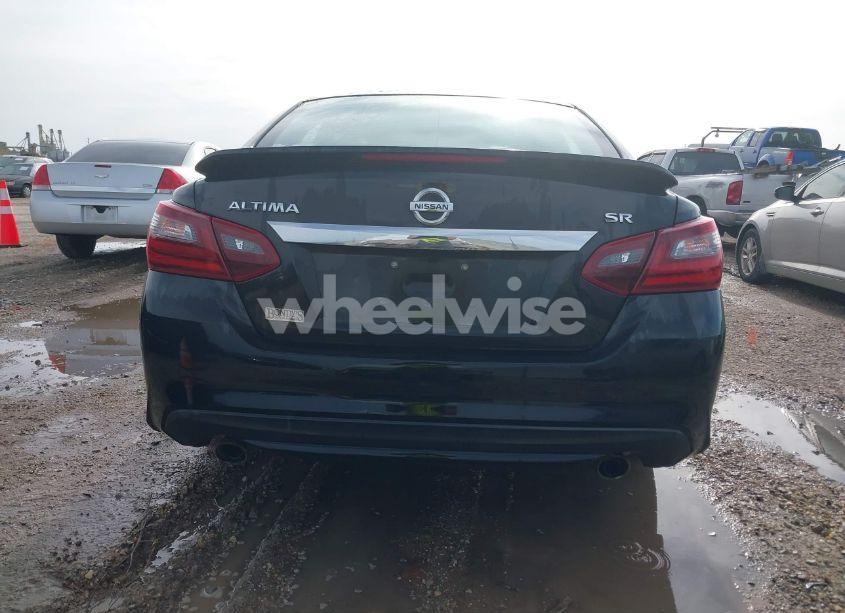 Photo 17 of 2017 Nissan Altima 2.5 SR (VIN 1N4AL3AP1HC271948)
