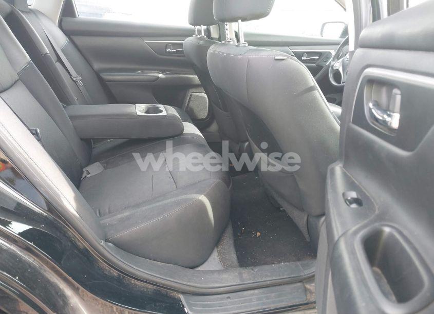 Photo 8 of 2017 Nissan Altima 2.5 SR (VIN 1N4AL3AP1HC271948)