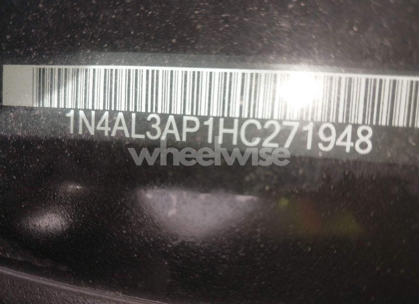 Photo 9 of 2017 Nissan Altima 2.5 SR (VIN 1N4AL3AP1HC271948)