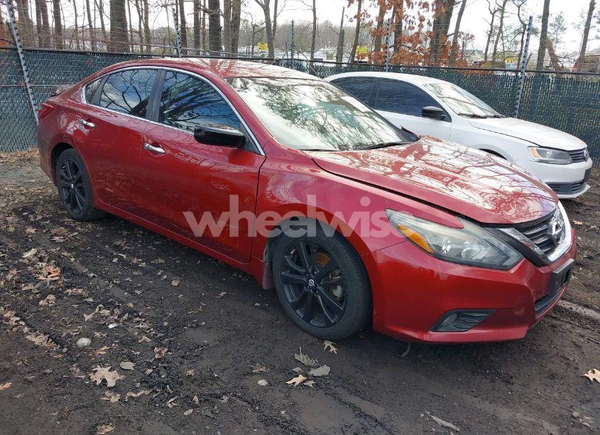 2017 Nissan Altima 2.5 SR (VIN 1N4AL3AP1HC274431) main photo