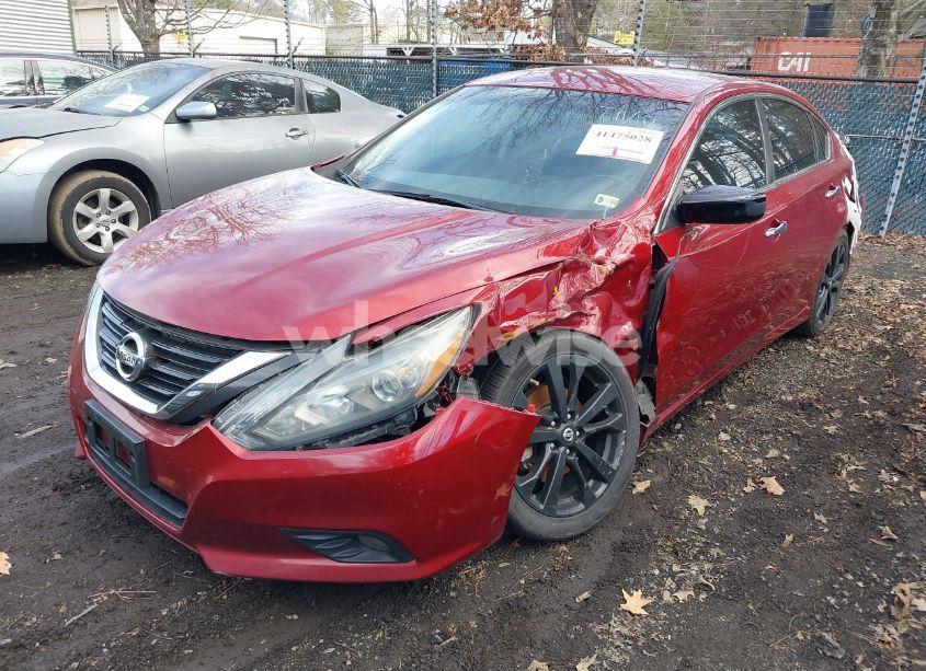 Photo 2 of 2017 Nissan Altima 2.5 SR (VIN 1N4AL3AP1HC274431)