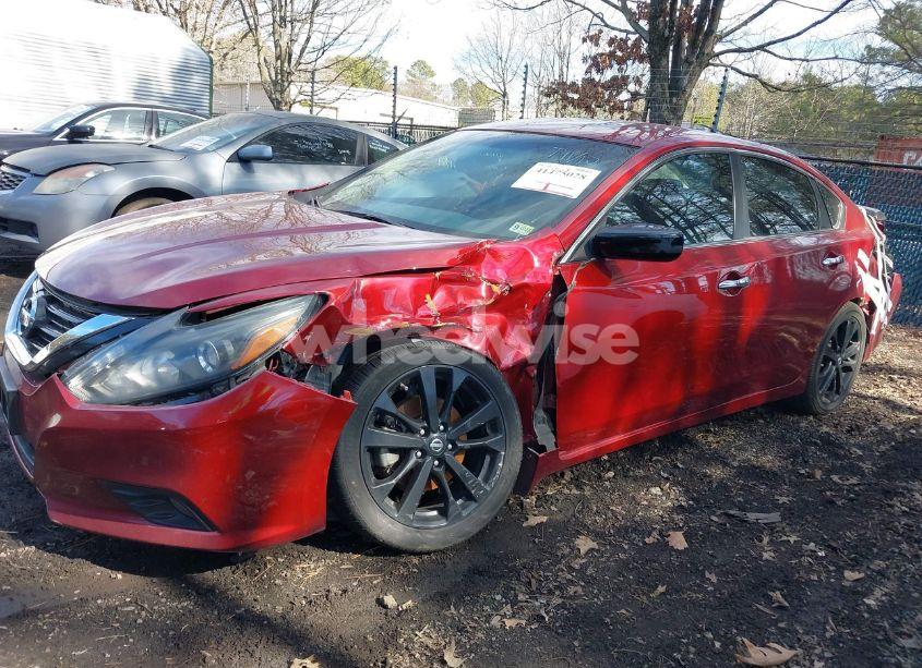 Photo 6 of 2017 Nissan Altima 2.5 SR (VIN 1N4AL3AP1HC274431)