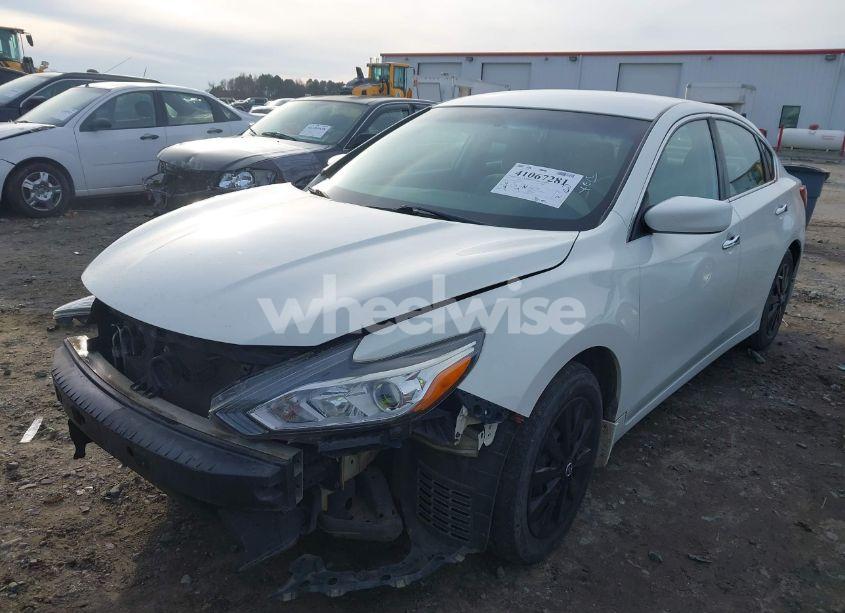 Photo 2 of 2017 Nissan Altima 2.5 S (VIN 1N4AL3AP1HC276745)