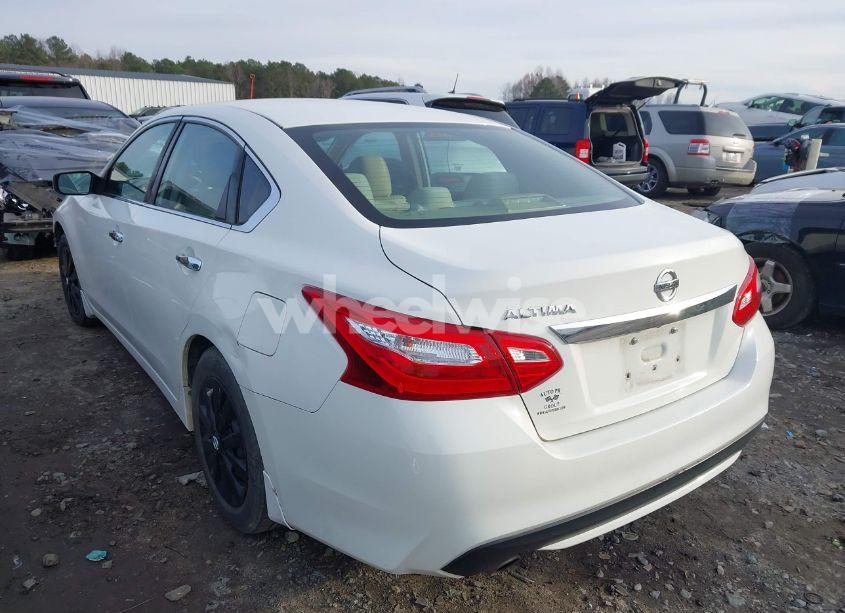 Photo 3 of 2017 Nissan Altima 2.5 S (VIN 1N4AL3AP1HC276745)