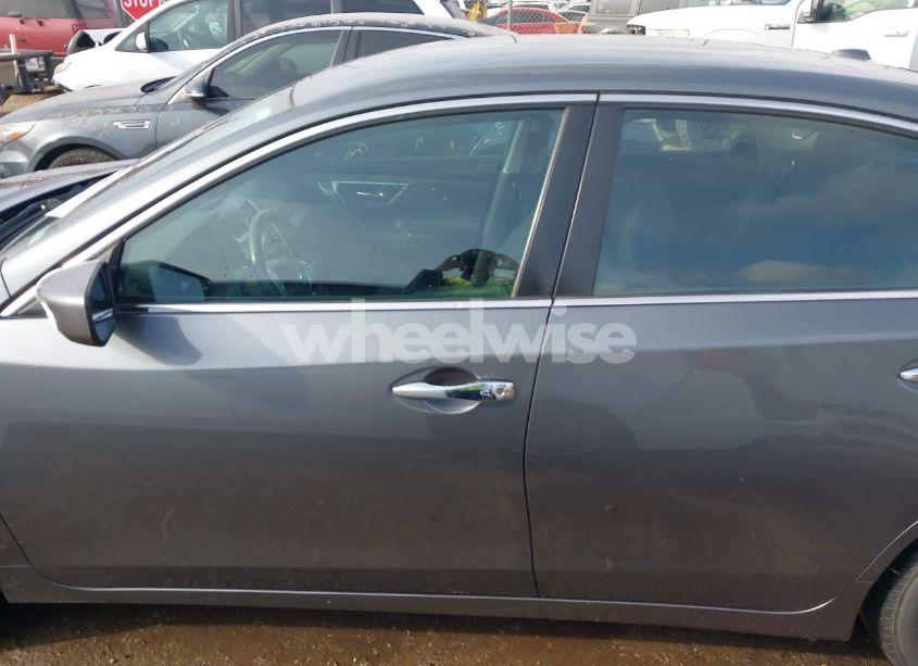 Photo 14 of 2017 Nissan Altima 2.5 SV (VIN 1N4AL3AP1HC286269)