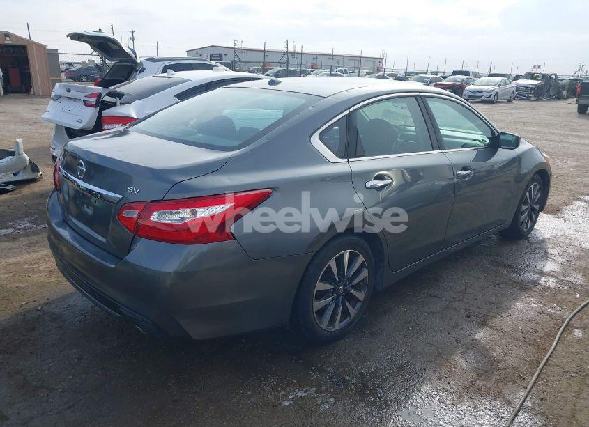 Photo 4 of 2017 Nissan Altima 2.5 SV (VIN 1N4AL3AP1HC286269)