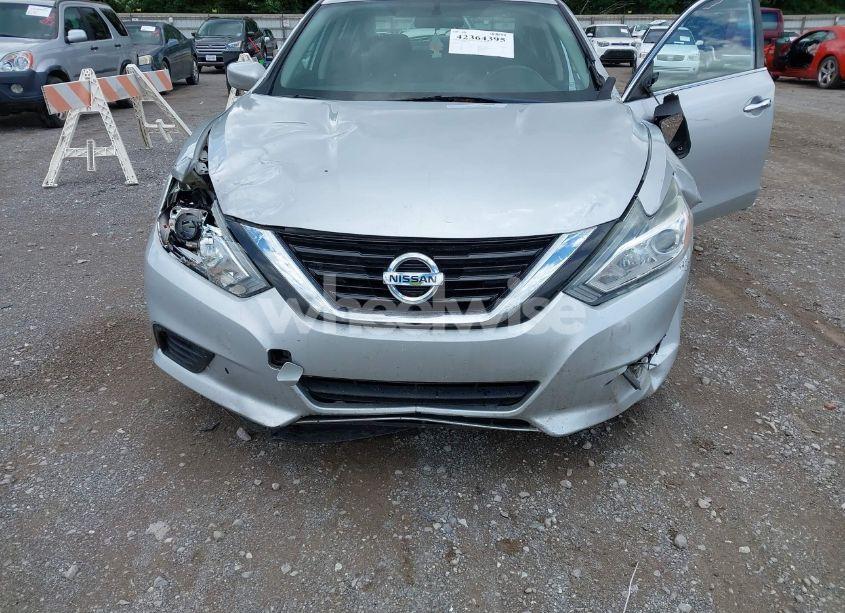 Photo 6 of 2017 Nissan Altima 2.5 S (VIN 1N4AL3AP1HC291908)