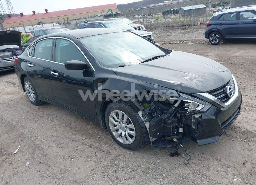 2017 Nissan Altima 2.5 S (VIN 1N4AL3AP1HC295649) main photo