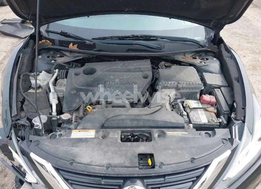 Photo 10 of 2017 Nissan Altima 2.5 S (VIN 1N4AL3AP1HC295649)
