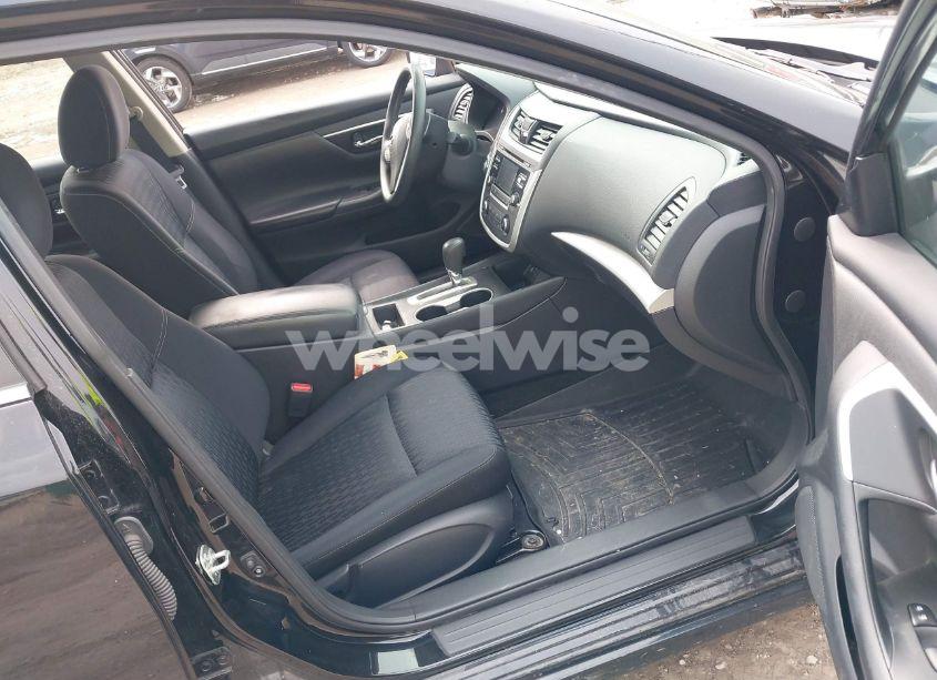 Photo 5 of 2017 Nissan Altima 2.5 S (VIN 1N4AL3AP1HC295649)