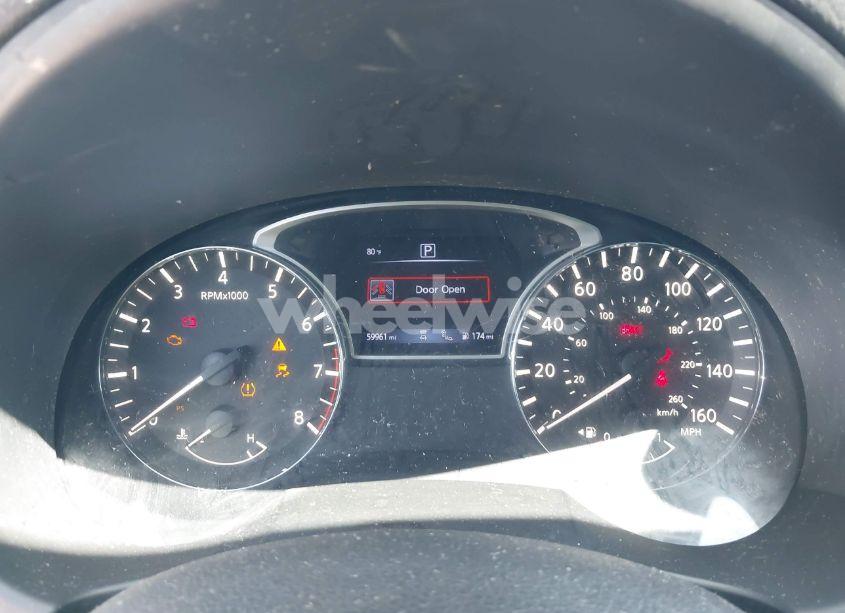 Photo 7 of 2017 Nissan Altima 2.5 SV (VIN 1N4AL3AP1HC297434)