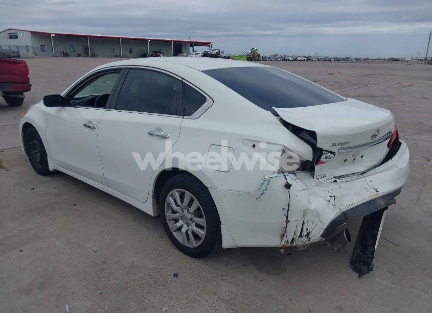 Photo 3 of 2017 Nissan Altima 2.5 S (VIN 1N4AL3AP1HC470613)