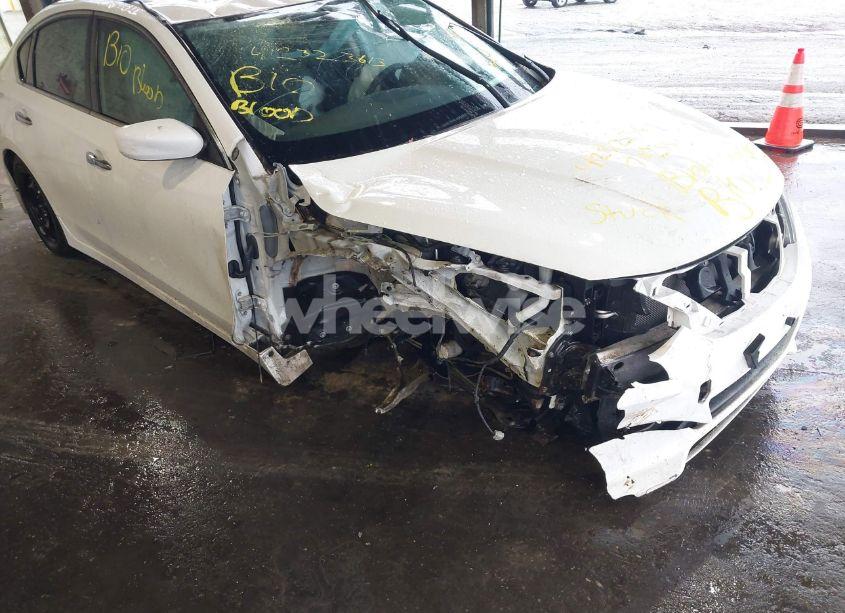 Photo 6 of 2017 Nissan Altima 2.5 S (VIN 1N4AL3AP1HC475178)