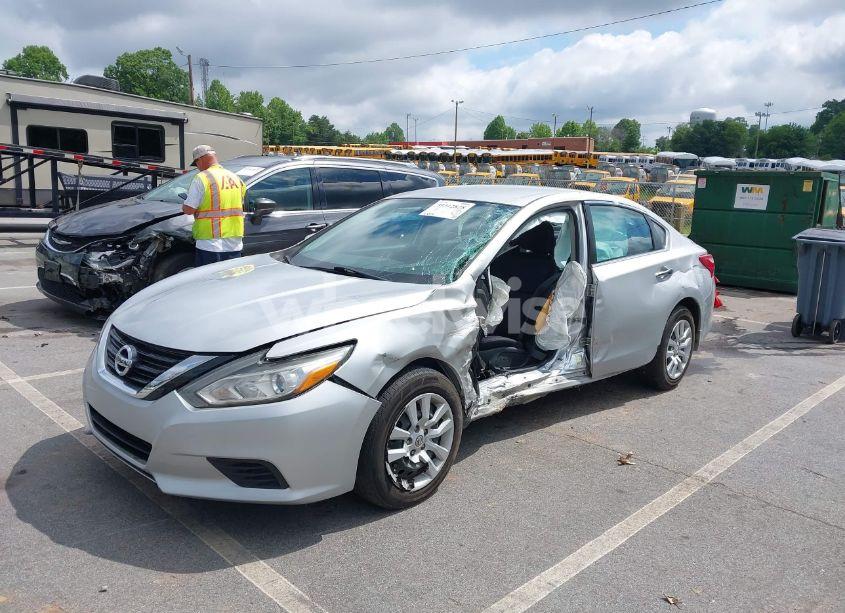 Photo 2 of 2017 Nissan Altima 2.5 S (VIN 1N4AL3AP1HC476475)