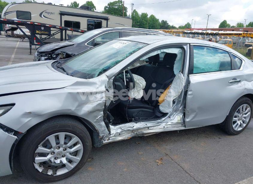 Photo 6 of 2017 Nissan Altima 2.5 S (VIN 1N4AL3AP1HC476475)