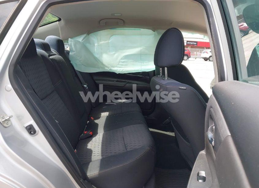 Photo 8 of 2017 Nissan Altima 2.5 S (VIN 1N4AL3AP1HC476475)