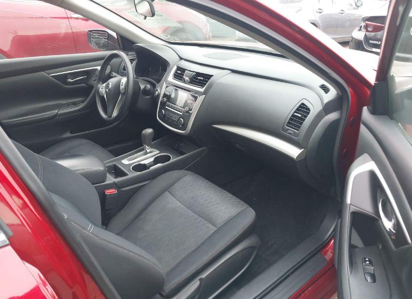 Photo 5 of 2017 Nissan Altima 2.5 S (VIN 1N4AL3AP1HC478307)