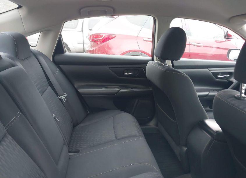 Photo 8 of 2017 Nissan Altima 2.5 S (VIN 1N4AL3AP1HC478307)