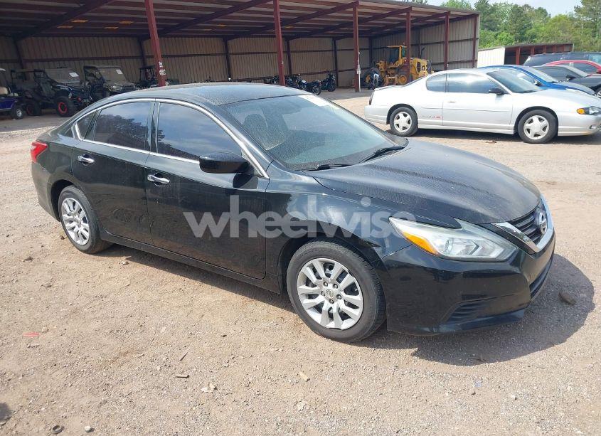 2017 Nissan Altima 2.5 S (VIN 1N4AL3AP1HC478405) main photo