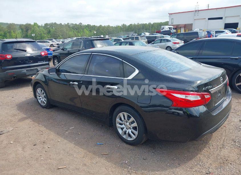 Photo 3 of 2017 Nissan Altima 2.5 S (VIN 1N4AL3AP1HC478405)