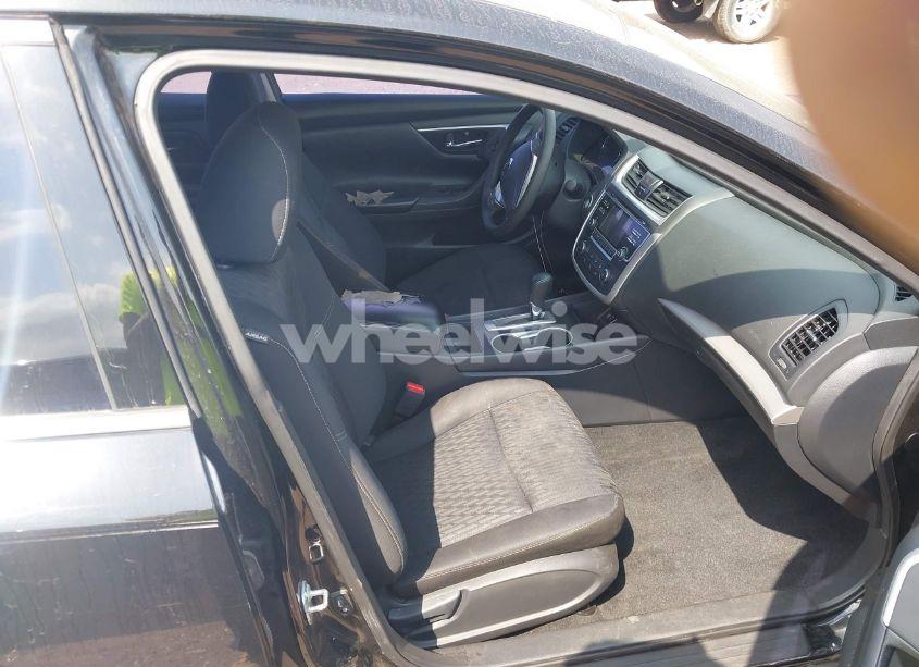 Photo 5 of 2017 Nissan Altima 2.5 S (VIN 1N4AL3AP1HC478405)