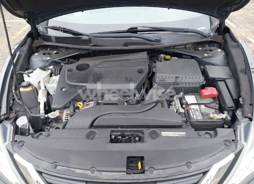 Photo 10 of 2017 Nissan Altima 2.5 S (VIN 1N4AL3AP1HC478615)