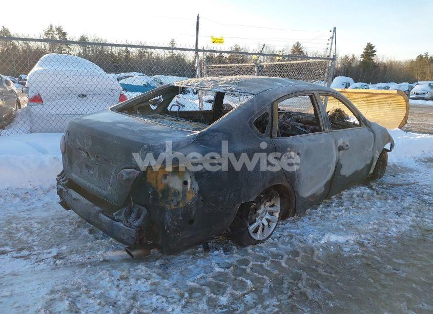 Photo 4 of 2017 Nissan Altima 2.5 S (VIN 1N4AL3AP1HC482552)