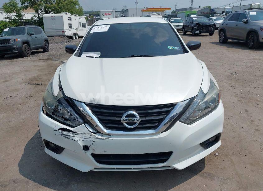 Photo 11 of 2017 Nissan Altima 2.5 SR (VIN 1N4AL3AP1HC494166)
