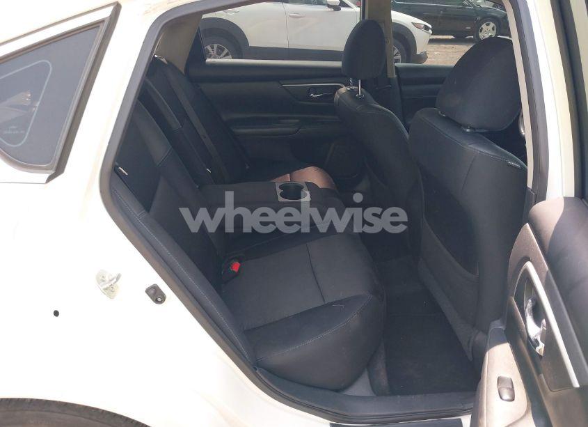 Photo 8 of 2017 Nissan Altima 2.5 SR (VIN 1N4AL3AP1HC494166)