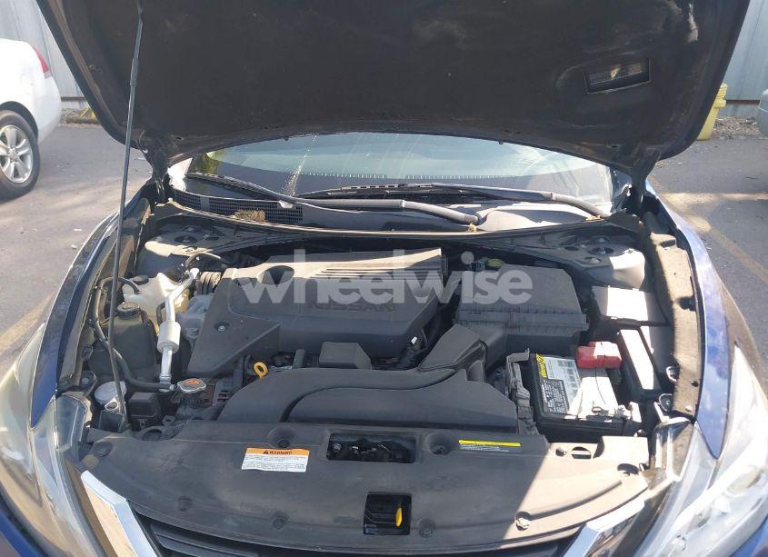 Photo 10 of 2017 Nissan Altima 2.5 SR (VIN 1N4AL3AP1HC495379)