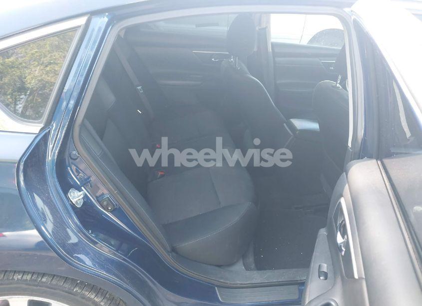 Photo 8 of 2017 Nissan Altima 2.5 SR (VIN 1N4AL3AP1HC495379)