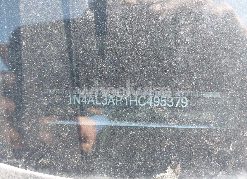 Photo 9 of 2017 Nissan Altima 2.5 SR (VIN 1N4AL3AP1HC495379)