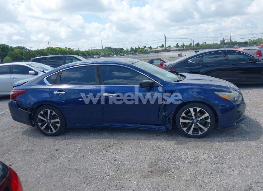 Photo 13 of 2017 Nissan Altima 2.5 SR (VIN 1N4AL3AP1HN312146)