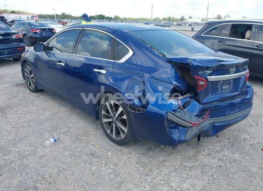 Photo 3 of 2017 Nissan Altima 2.5 SR (VIN 1N4AL3AP1HN312146)