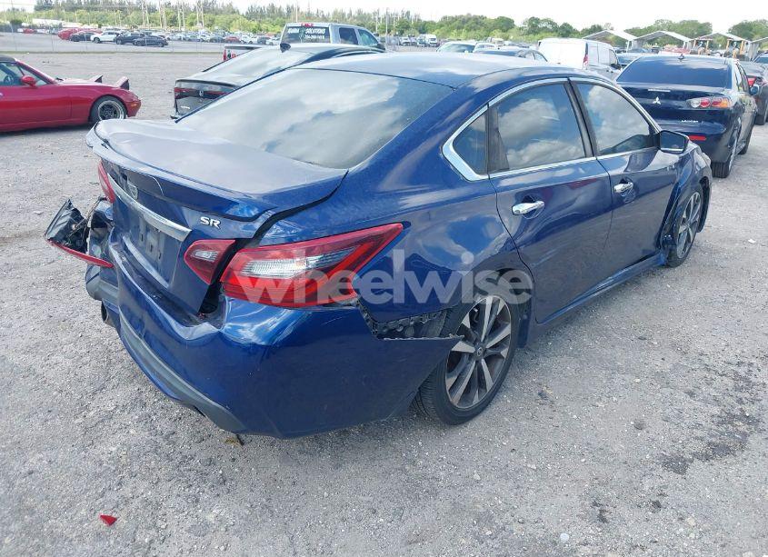 Photo 4 of 2017 Nissan Altima 2.5 SR (VIN 1N4AL3AP1HN312146)