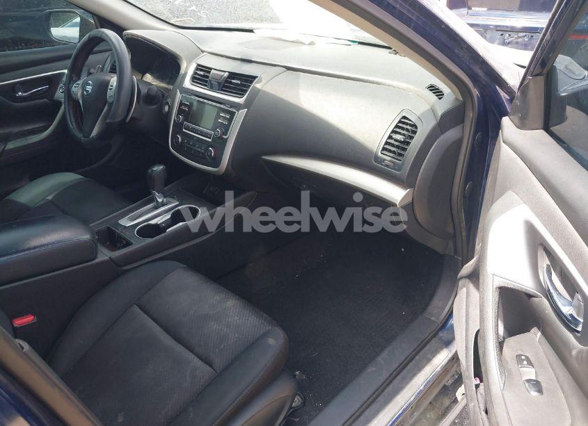 Photo 5 of 2017 Nissan Altima 2.5 SR (VIN 1N4AL3AP1HN312146)