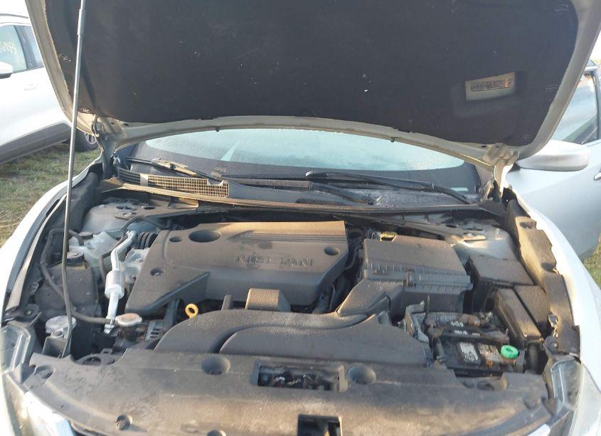 Photo 10 of 2017 Nissan Altima 2.5 S (VIN 1N4AL3AP1HN339542)
