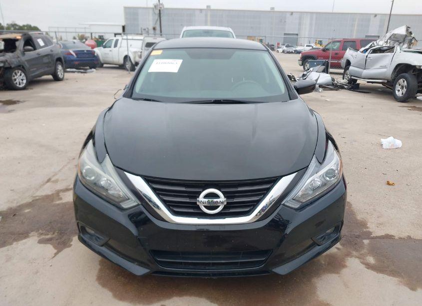 Photo 13 of 2017 Nissan Altima 2.5 SR (VIN 1N4AL3AP1HN341551)