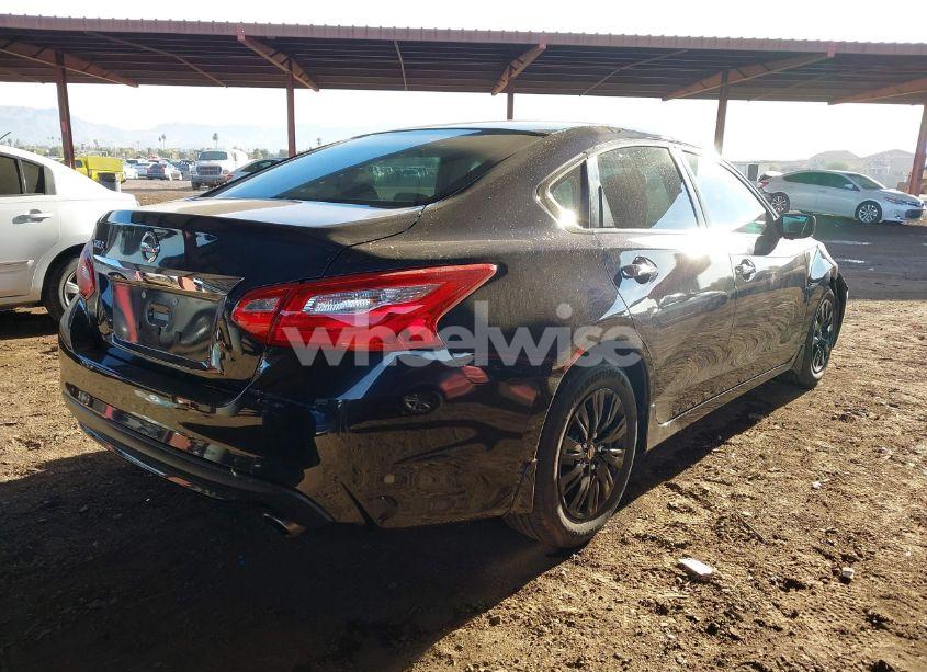 Photo 4 of 2017 Nissan Altima 2.5 S (VIN 1N4AL3AP1HN347575)