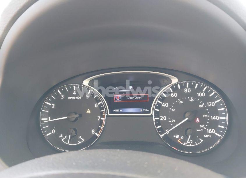 Photo 7 of 2017 Nissan Altima 2.5 S (VIN 1N4AL3AP1HN347575)