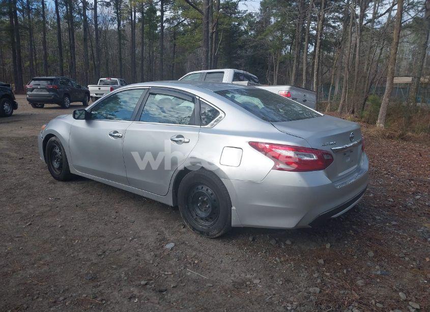 Photo 3 of 2017 Nissan Altima 2.5 S (VIN 1N4AL3AP1HN347964)