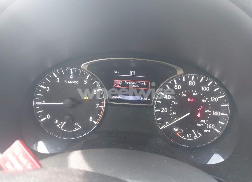 Photo 7 of 2017 Nissan Altima 2.5 S (VIN 1N4AL3AP1HN347964)